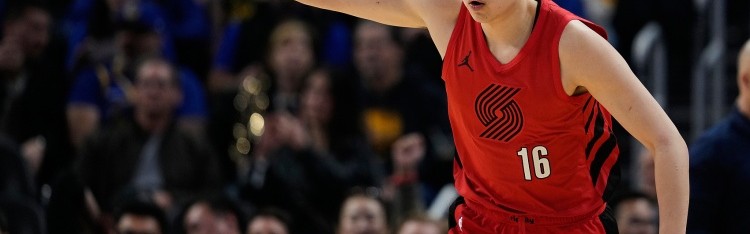 开云APP-拓记：杨瀚森在G联赛和NBA都越来越适应了 对位亚当斯是宝贵经验