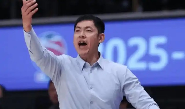 开云下载-无缘季后赛，张庆鹏下课？现身回应，官宣决定，谁注意他的表态|北控男篮|男篮|宁波男篮|广州男篮|北控_新浪体育_新浪新闻
