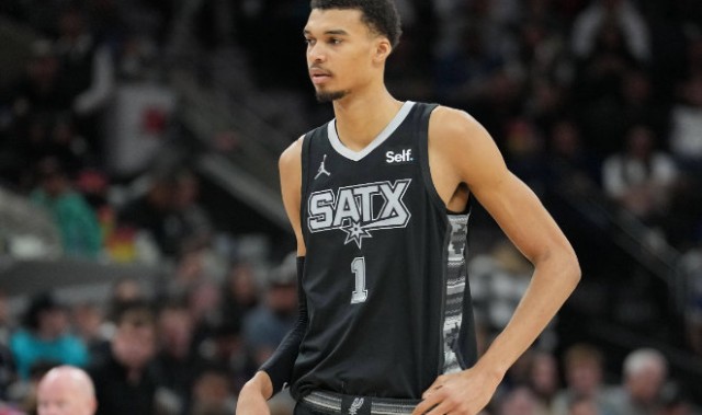 开云入口-文班亚马想要达到邓肯的高度还是很难的，但也有希望|蒂姆·邓肯|维克托·文班亚马|蒂姆-邓肯|nba|圣安东尼奥马刺队_新浪体育_新浪新闻